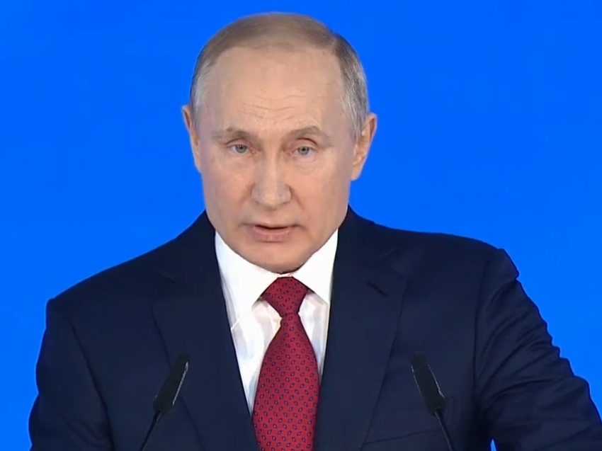Владимир Путин предложил новые меры поддержки детям от 3 до 7 лет